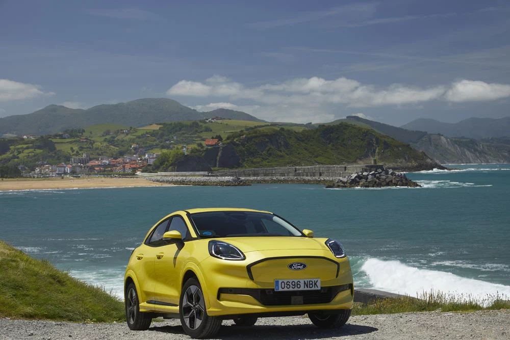 Probamos el Ford Puma Gen-E: 100% Puma, 0 emisiones 27 Motor16 Ford Puma Gen E 22 Motor16