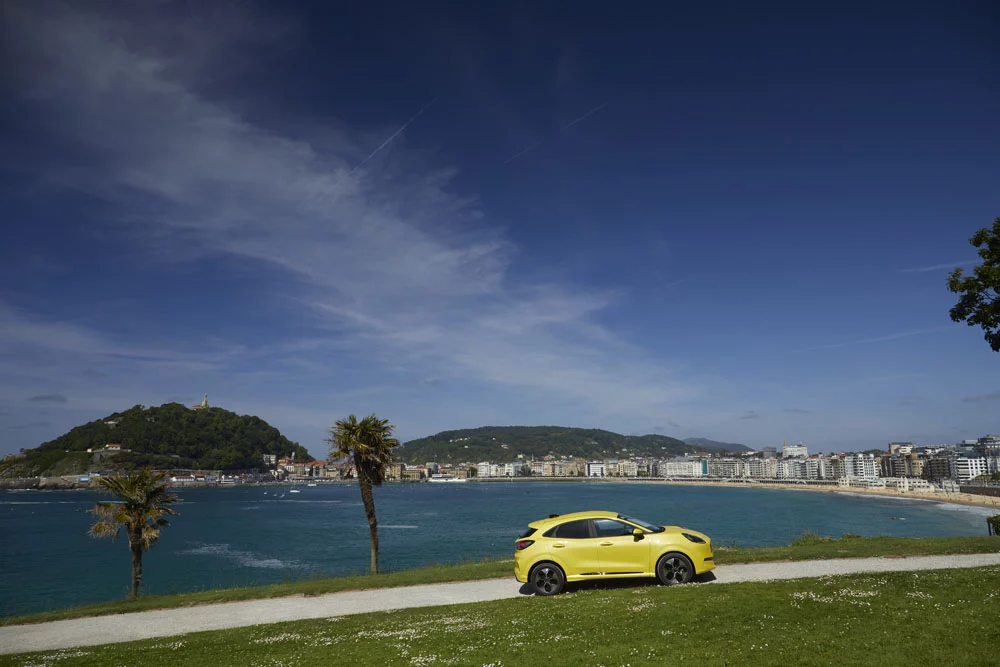 Probamos el Ford Puma Gen-E: 100% Puma, 0 emisiones 40 Motor16 Ford Puma Gen E 35 Motor16