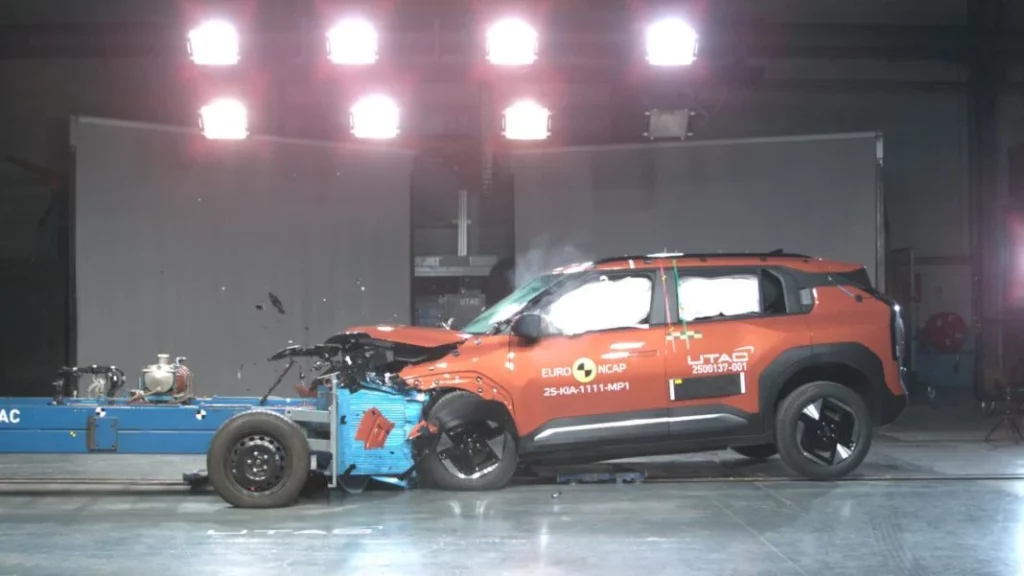 Coches y seguridad: Euro NCAP publica las notas de 16 nuevos modelos 1 Motor16 Kia EV 3 Motor16