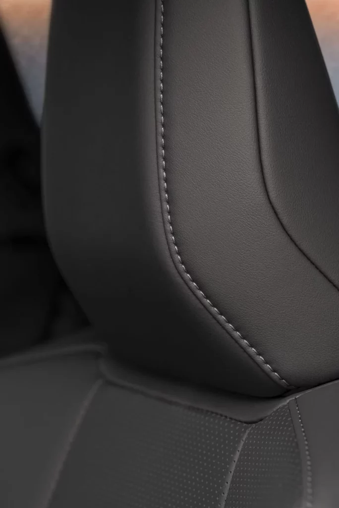 Lexus ES, un sedán de lujo -también eléctrico- para conquistar Europa 29 Motor16 LEXUS ES 2025 22 Motor16