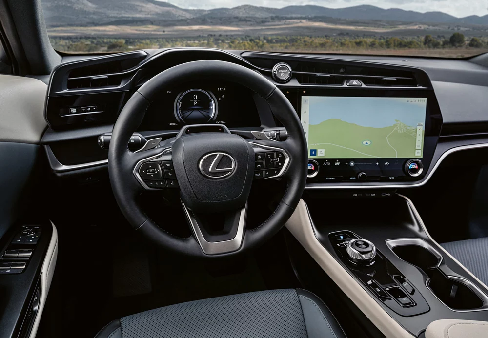 El Lexus RZ 300e incorpora a su gama el acabado más premium 19 Motor16 Lexus RZ 2025 16 Motor16
