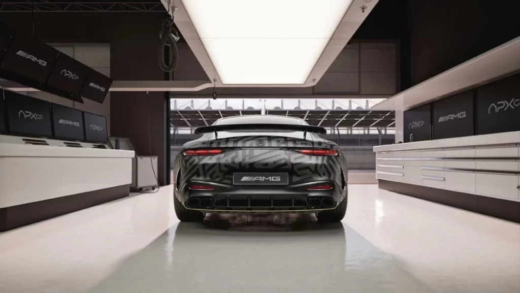 MERCEDES AMG GT F1 6 Motor16