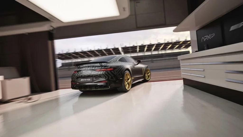 MERCEDES AMG GT F1 7 Motor16