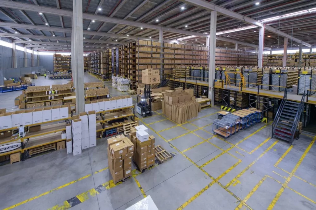 MG abre su primer centro de recambios en España con entrega en 24 horas 3 Motor16 MG CENTRO RECAMBIOS GUADALAJARA5 Motor16