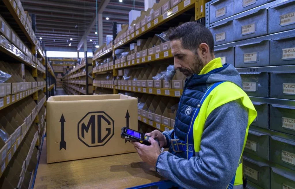 MG abre su primer centro de recambios en España con entrega en 24 horas 7 Motor16 MG CENTRO RECAMBIOS GUADALAJARA7 Motor16