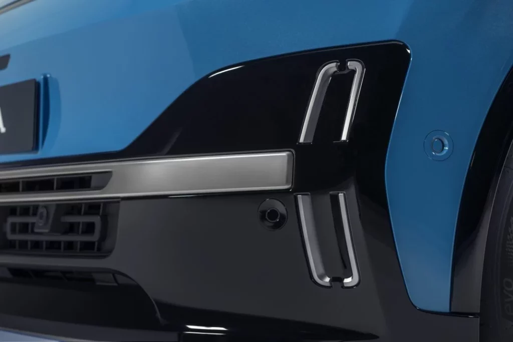 Nissan Micra electrico 2026 R5 42 Motor16