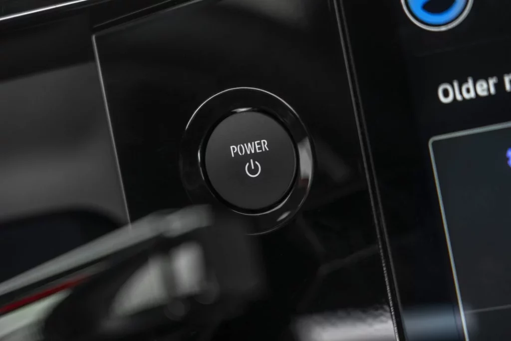 Nissan Micra electrico 2026 R5 72 Motor16