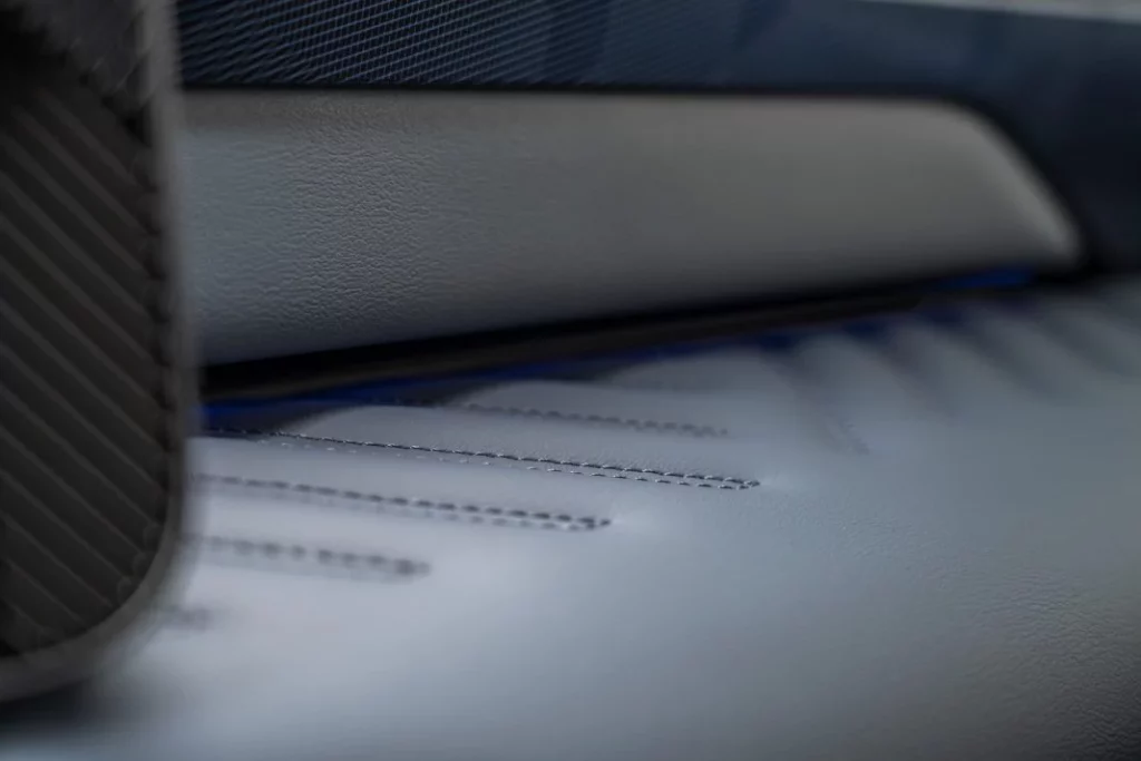 Nissan Micra electrico 2026 R5 79 Motor16