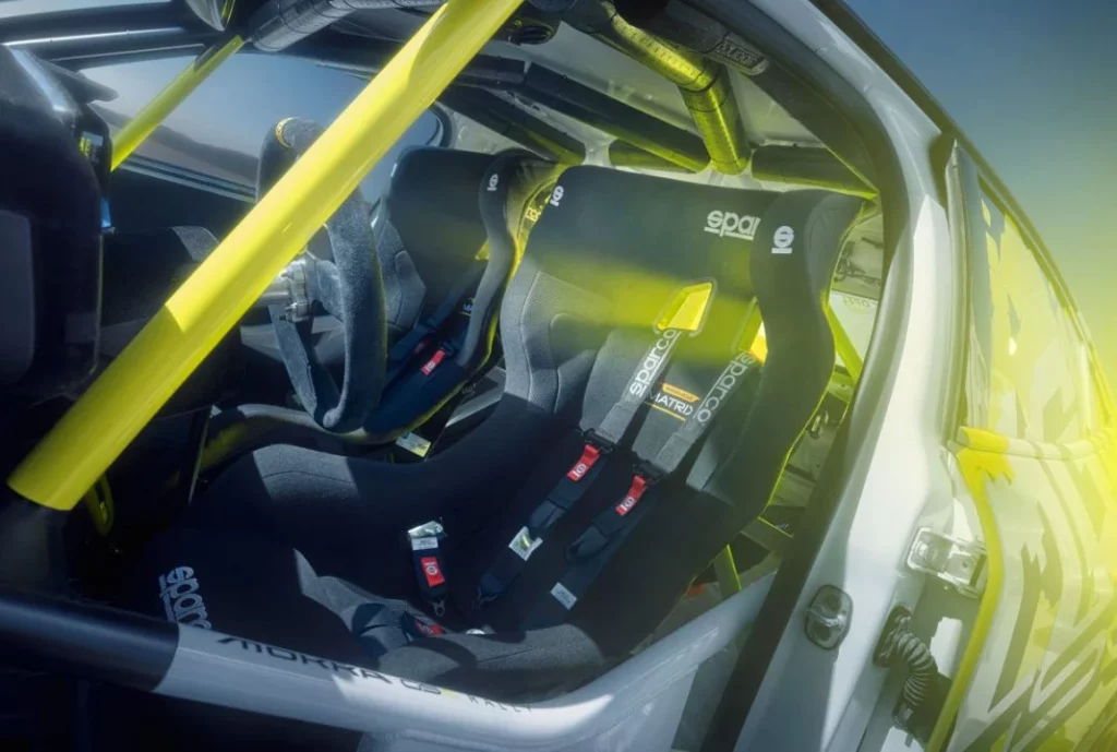 Opel Mokka GSE Rally, cuando eléctrico no significa aburrido 2 Motor16 OPEL MOKKA GSE RALLY 5 Motor16