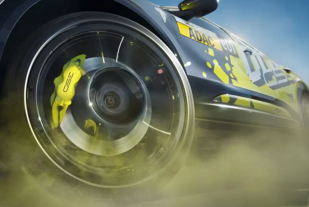 Opel Mokka GSE Rally, cuando eléctrico no significa aburrido 9 Motor16 OPEL MOKKA GSE RALLY 6 Motor16