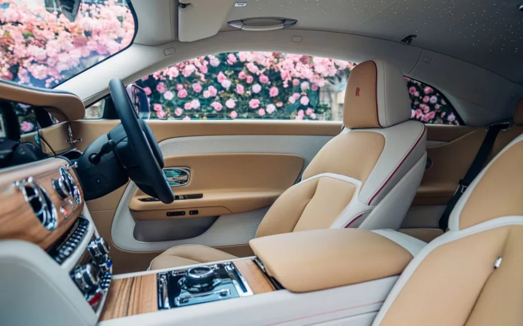 Rolls-Royce y su Spectre se visten de flores en Chelsea 2 Motor16 ROLLS ROYCE SPECTRE VELVET ORCHID 11 Motor16