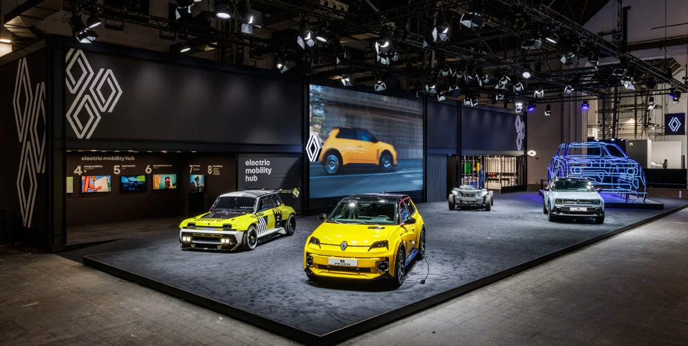 Renault Automobile Barcelona 2025 Motor16
