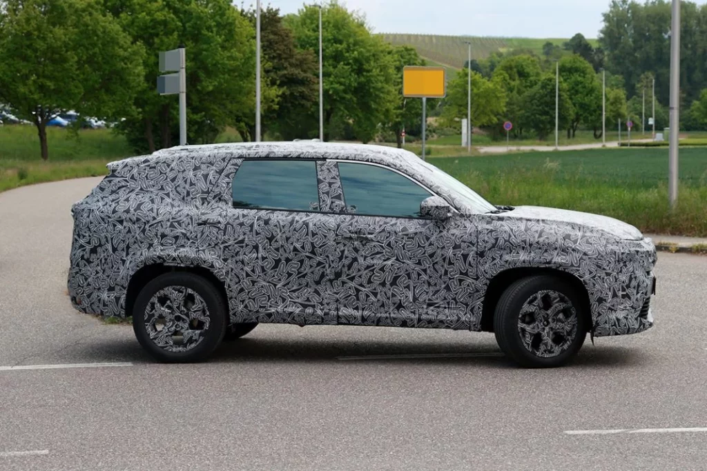 Renault Boreal 8