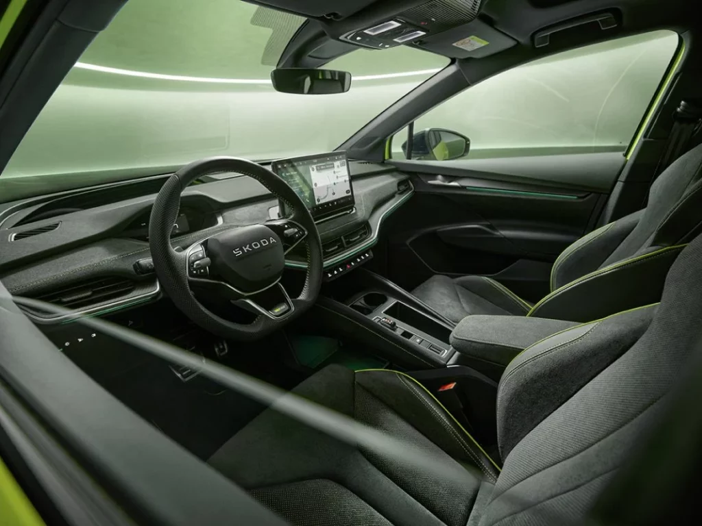 El renovado Skoda Enyaq 2025 ya tiene sus versiones RS 19 Motor16 Skoda Enyaq RS 2026 19 Motor16