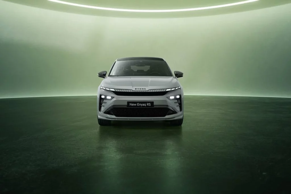 El renovado Skoda Enyaq 2025 ya tiene sus versiones RS 5 Motor16 Skoda Enyaq RS 2026 2 Motor16