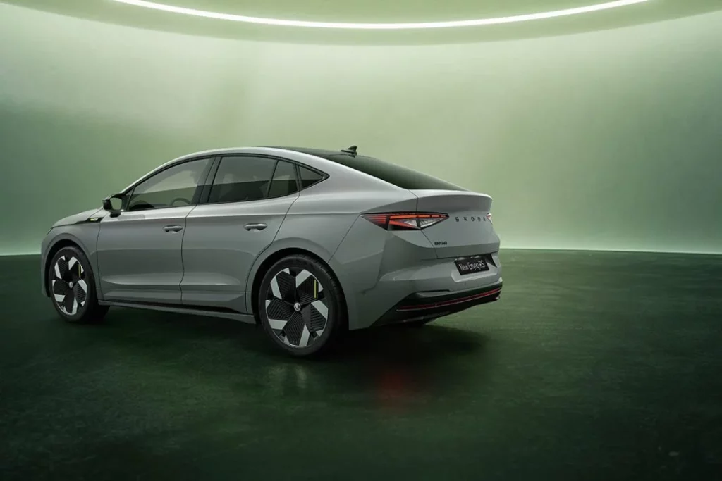 El renovado Skoda Enyaq 2025 ya tiene sus versiones RS 7 Motor16 Skoda Enyaq RS 2026 4 Motor16