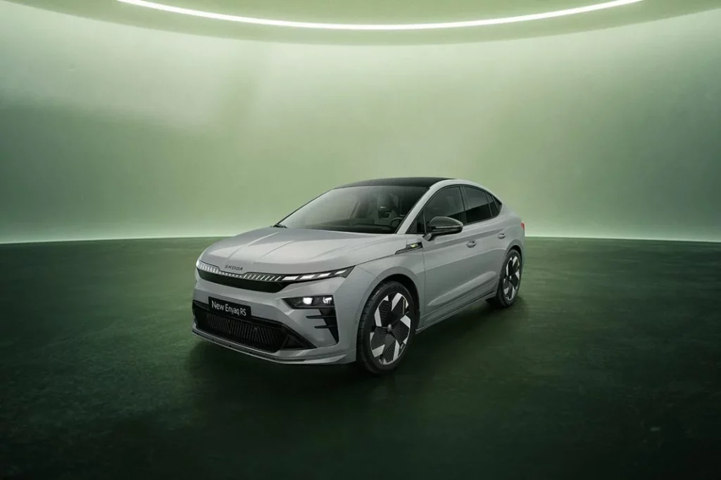 El renovado Skoda Enyaq 2025 ya tiene sus versiones RS 9 Motor16 Skoda Enyaq RS 2026 6 Motor16