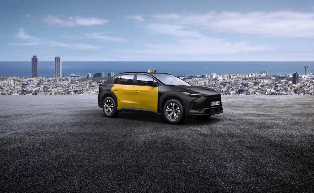 Toyota bZ4X taxi en Barcelona