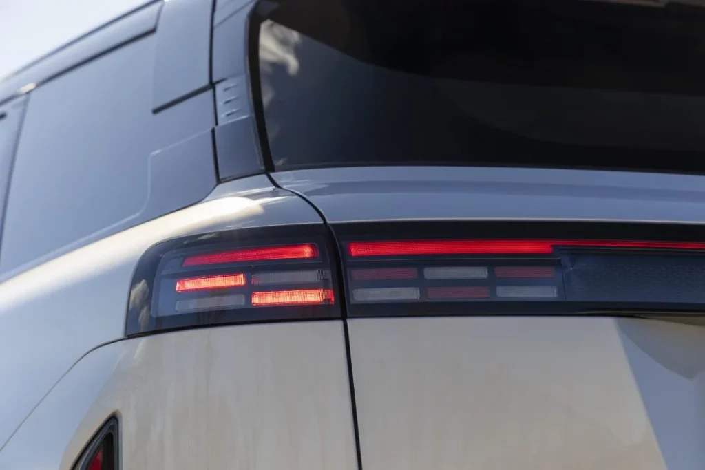 Prueba comparativa: Jaecoo 7 PHEV vs. BYD Seal U DM-i 39 Motor16 byd seal u dm i jaecoo 7 phev prueba 27 Motor16