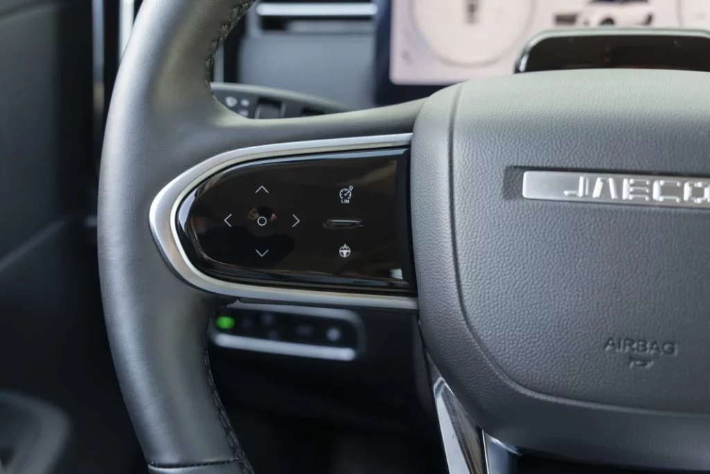 Prueba comparativa: Jaecoo 7 PHEV vs. BYD Seal U DM-i 60 Motor16 byd seal u dm i jaecoo 7 phev prueba 5 Motor16