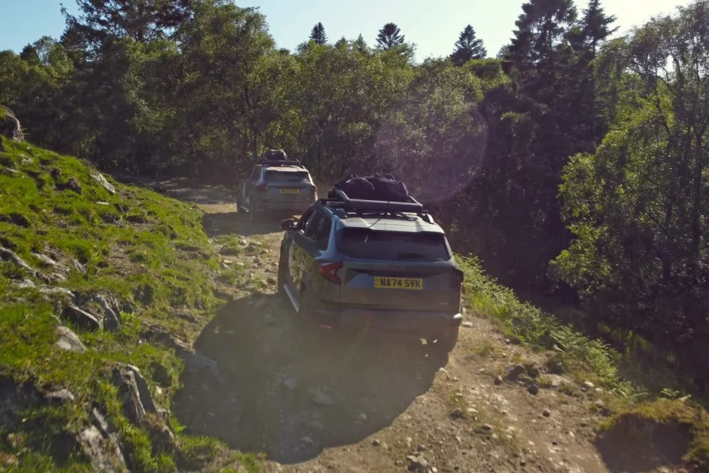 Dos Dacia Duster 4x4 se ponen a prueba en las costas de Escocia 4 Motor16 Dos Dacia Duster 4x4 se ponen a prueba en las costas de Escocia