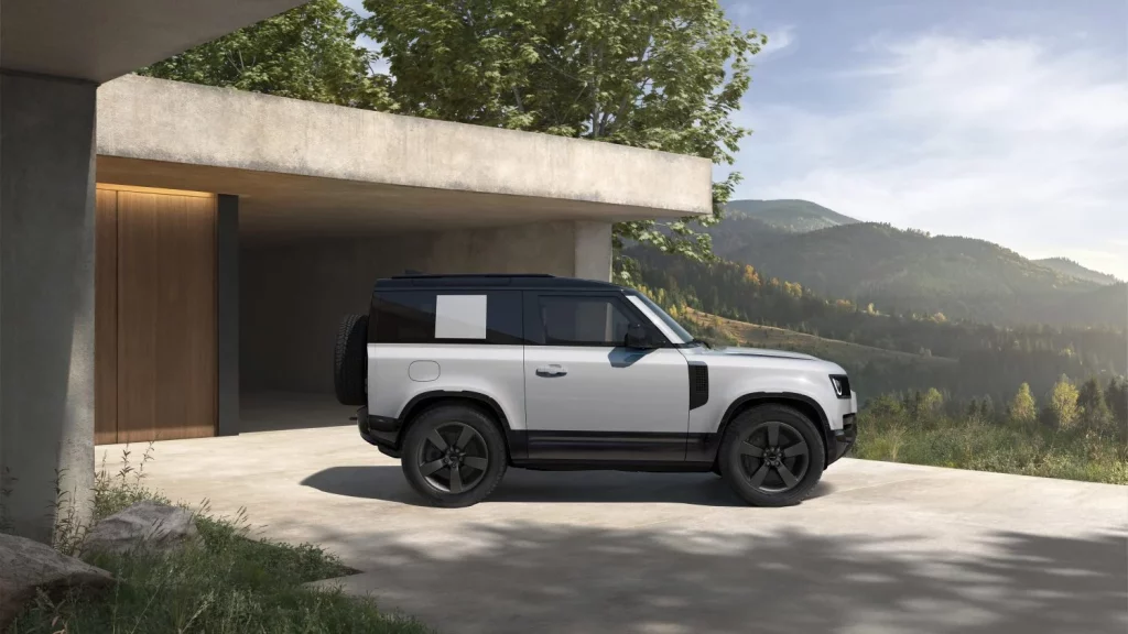 El JLR Land Rover Defender cambia de imagen y adopta un nuevo recurso todoterreno