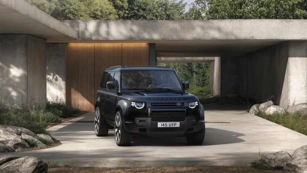 El JLR Land Rover Defender cambia de imagen y adopta un nuevo recurso todoterreno