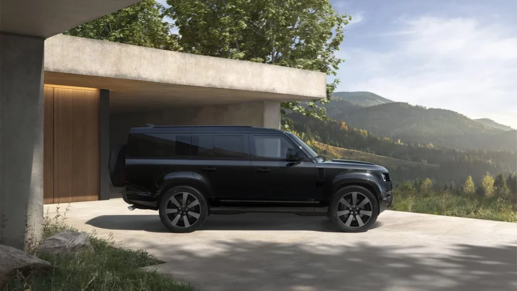 El JLR Land Rover Defender cambia de imagen y adopta un nuevo recurso todoterreno