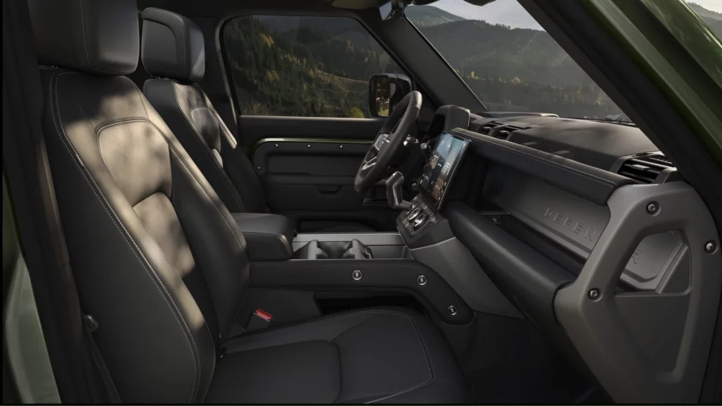 El JLR Land Rover Defender cambia de imagen y adopta un nuevo recurso todoterreno