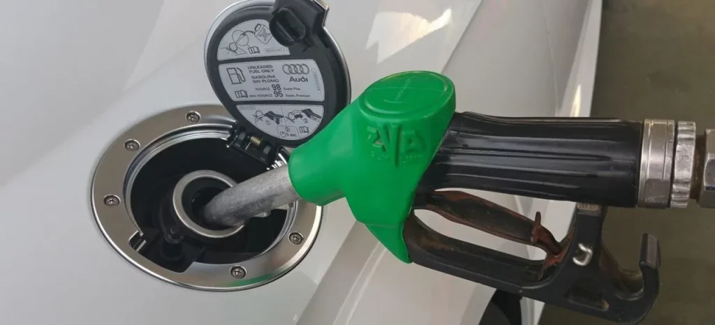 Si tienes que cambiar neumáticos, mucho cuidado con buscarlos solo por precio 2 Motor16 Gasolina