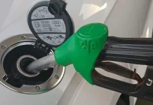 Esta es la gasolinera más barata de todo Barcelona: aquí llenas tu coche por menos de 50 euros
