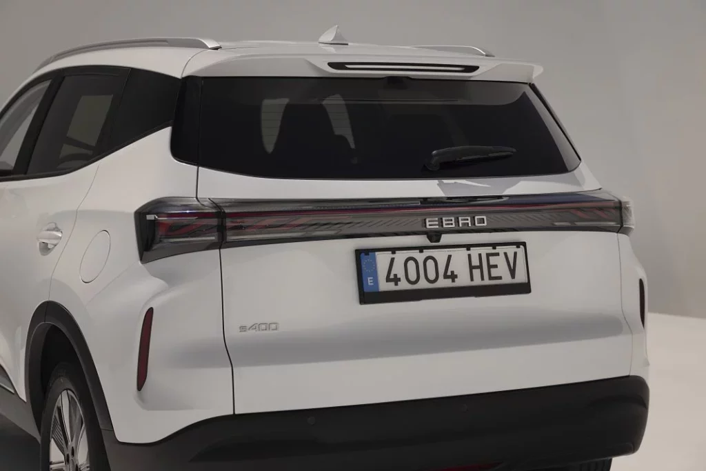 Nuevo Ebro s400: El tercer modelo de la marca española es un SUV compacto híbrido 34 Motor16 ebro s400 nuevo suv barcelona 26 Motor16