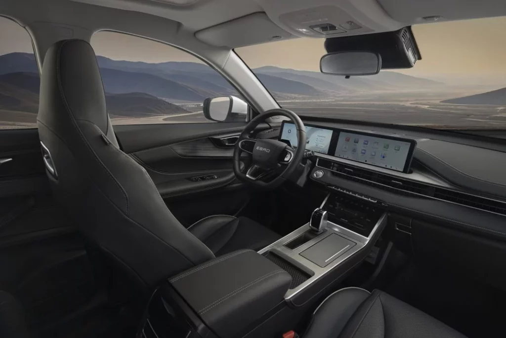 Nuevo Ebro s400: El tercer modelo de la marca española es un SUV compacto híbrido 29 Motor16 ebro s400 nuevo suv barcelona 31 Motor16