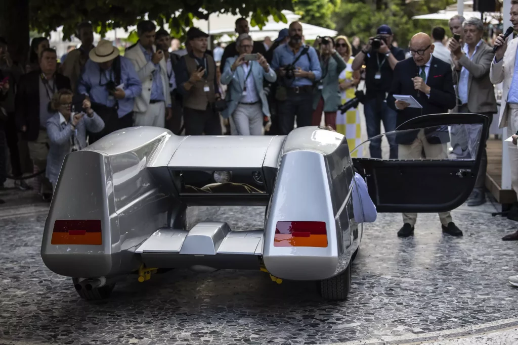 Se llama “Zorro Plateado” y pudo haber cambiado la historia de Le Mans hace casi 60 años 3 Motor16 OSI Silver Fox Bisiluro para las 24 Horas de Le Mans 1967