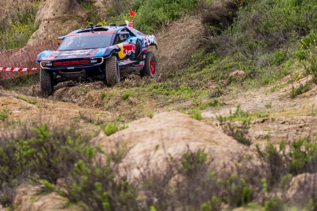 madring carlos sainz ford raptor t1 3 Motor16