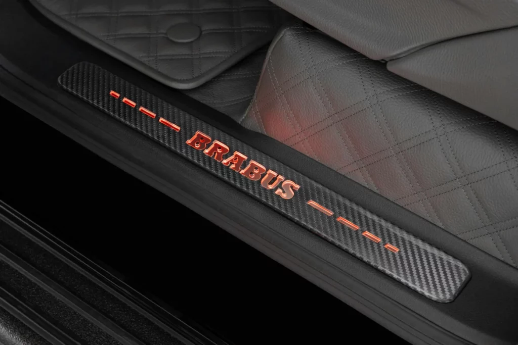 Brabus XL 800: El Mercedes-AMG G 63 W 465 reinterpretado por Brabus 33 Motor16 mercedes clase g brabus XL 800 W465 16 Motor16