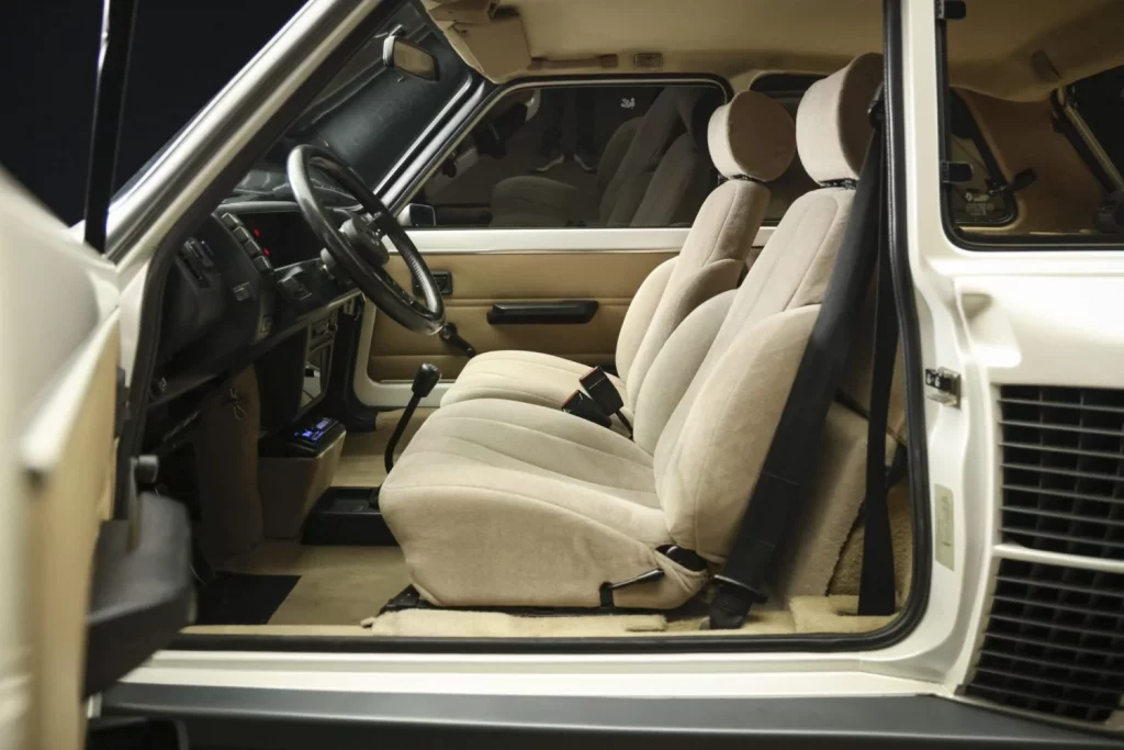 ¿Qué pasa si cruzas un Renault 5 Turbo con un Mazda RX-7? 41 Motor16 renault 5 turbo 2 1985 motor mazda 211 Motor16