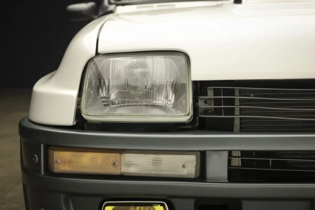 ¿Qué pasa si cruzas un Renault 5 Turbo con un Mazda RX-7? 109 Motor16 renault 5 turbo 2 1985 motor mazda 51 Motor16