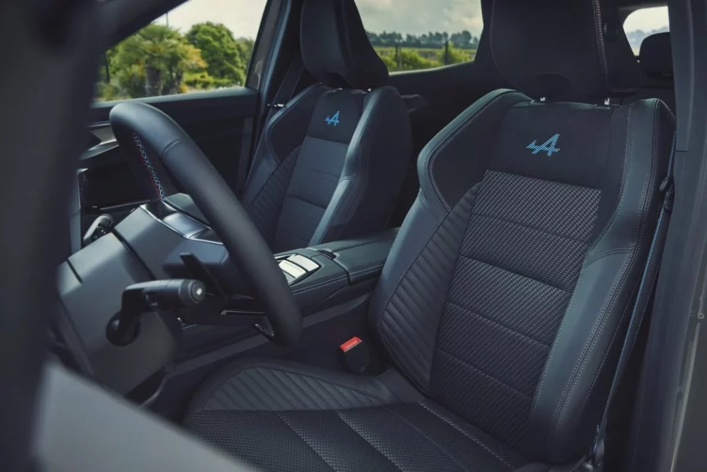 Primera prueba del “nuevo” Renault Austral: Sigue siendo un “cochazo” 4 Motor16 Primera prueba del “nuevo” Renault Austral: Sigue siendo un “cochazo”