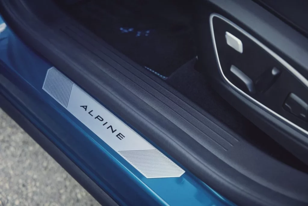Primera prueba del “nuevo” Renault Austral: Sigue siendo un “cochazo” 35 Motor16 renault austral nuevo 2025 primera prueba 42 Motor16