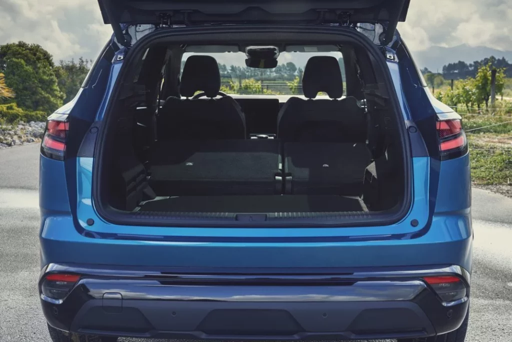 Primera prueba del “nuevo” Renault Austral: Sigue siendo un “cochazo” 23 Motor16 renault austral nuevo 2025 primera prueba 59 Motor16