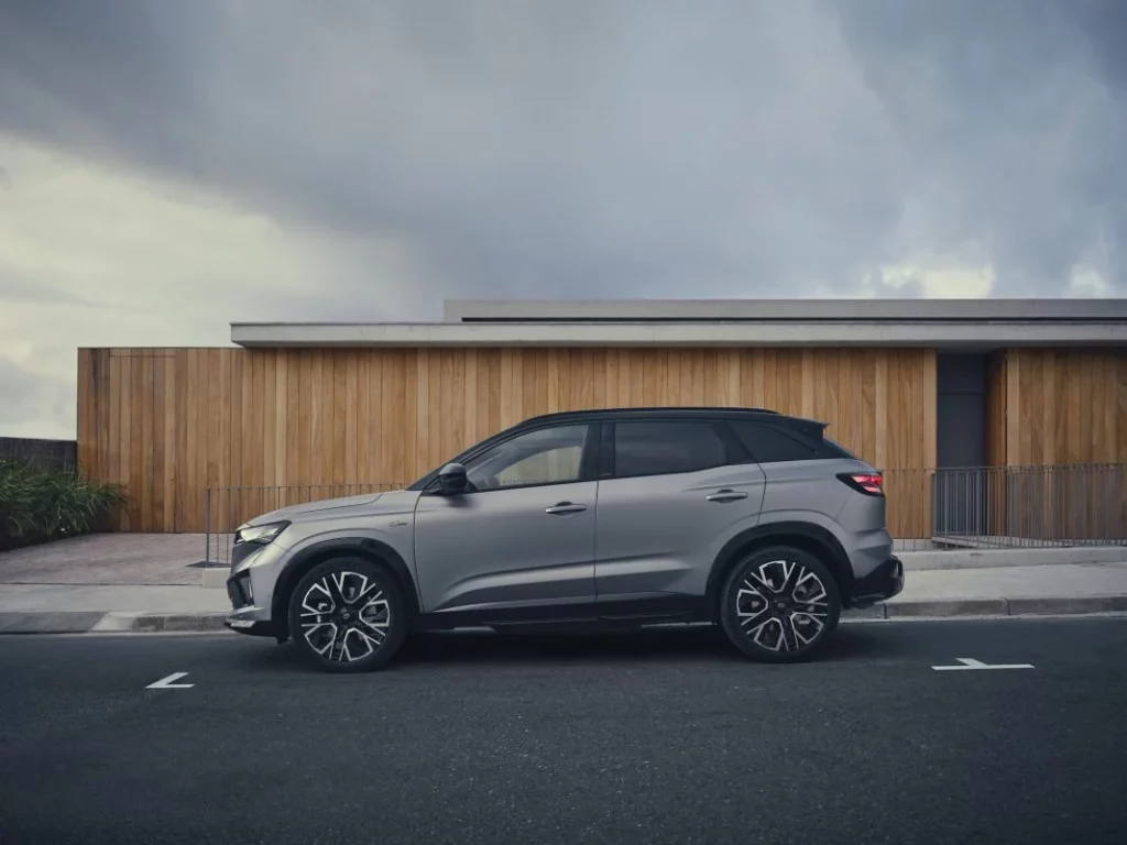 Primera prueba del “nuevo” Renault Austral: Sigue siendo un “cochazo” 16 Motor16 Primera prueba del “nuevo” Renault Austral: Sigue siendo un “cochazo”