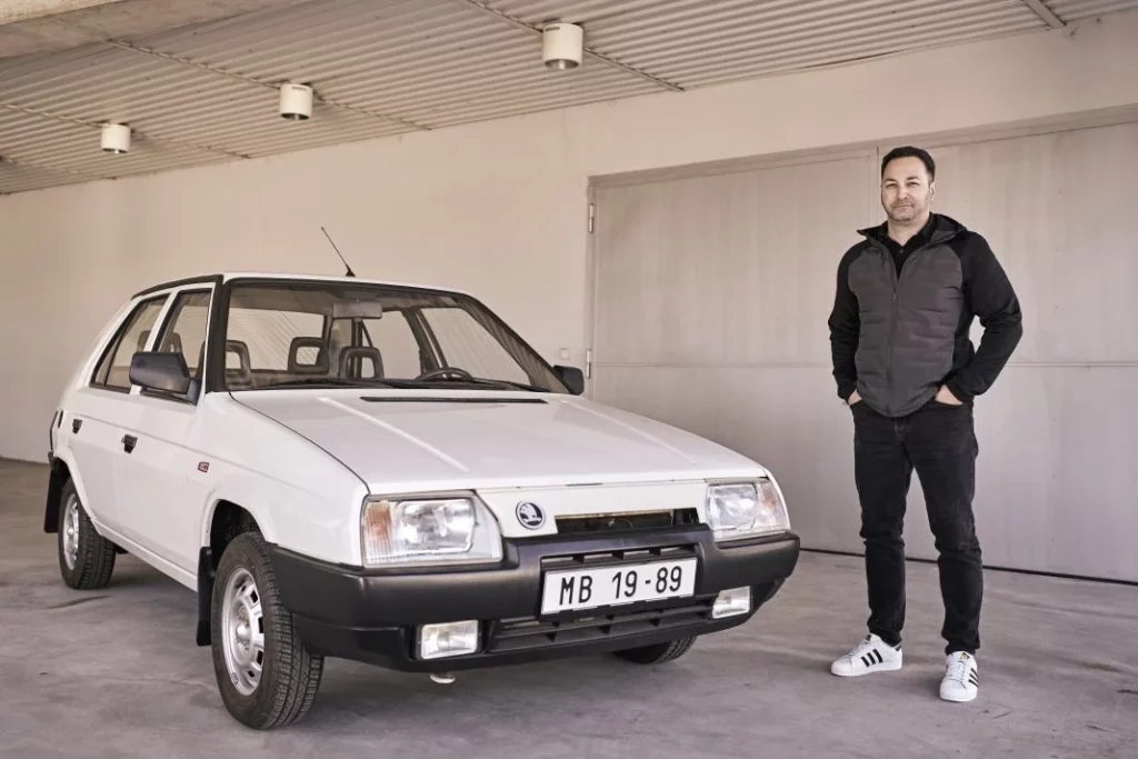 skoda favorit 2025 modern solid 12 Motor16