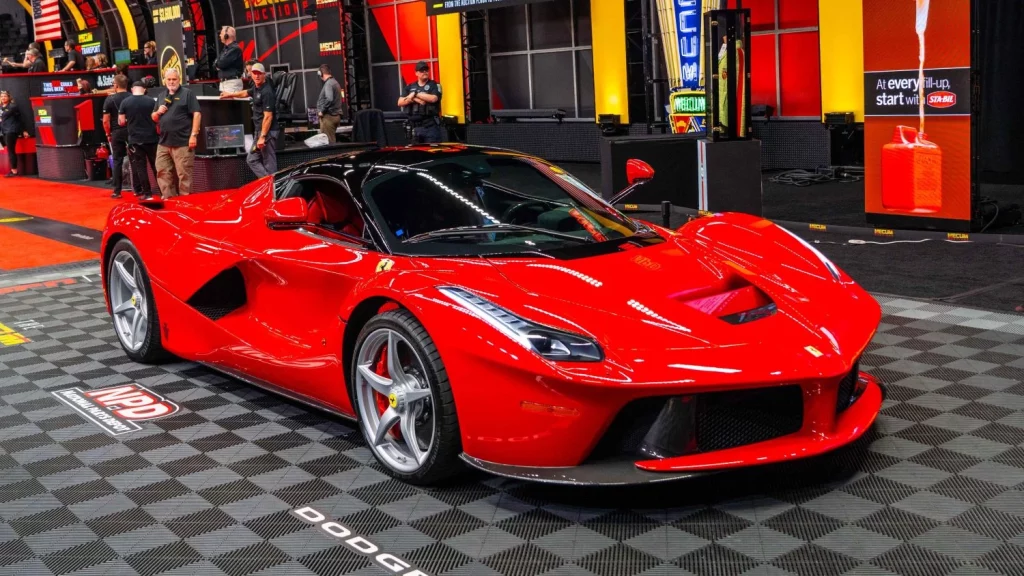 La subasta de Mecum en Indianápolis supera los 100 millones de dólares 1 Motor16 Mecum