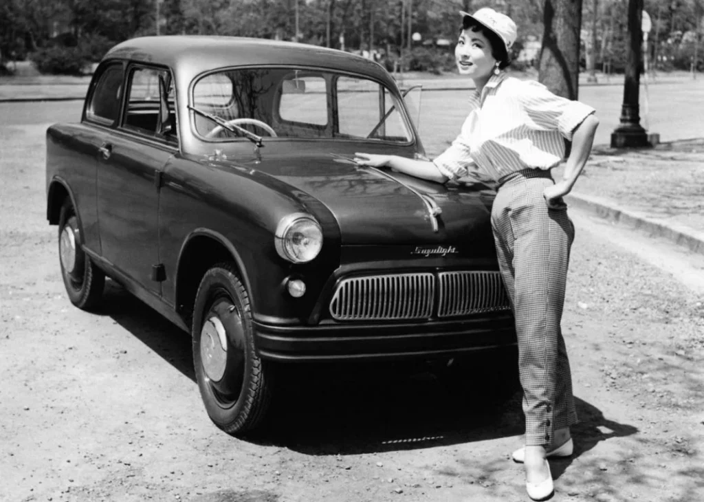 La historia detrás del primer coche de Suzuki, hace 70 años 3 Motor16 suzulight sedan Motor16