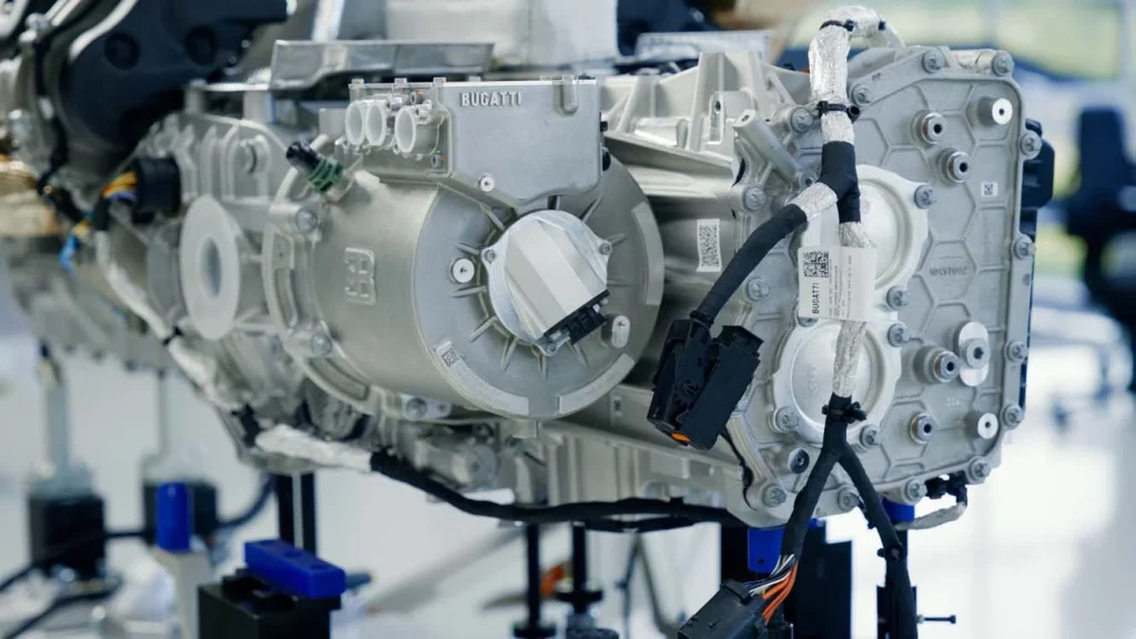 Así es el Bugatti Tourbillon con el que arranca la era híbrida 5 Motor16 02 BUGATTI Tourbillon Ep.8 Electric Parts Motor16