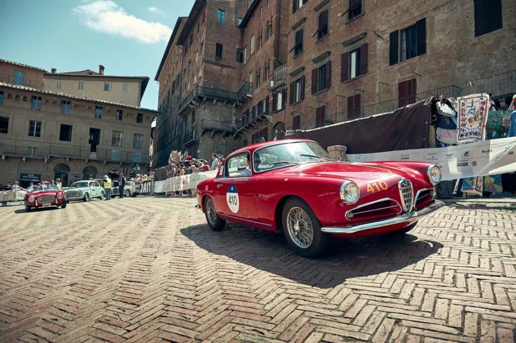 Alfa Romeo arrasa en la mítica 1000 Miglia 2025 9 Motor16 07 10712 2025 06 18 PM Publicis AR Mille Miglia 2025 PM25007 3000px Motor16
