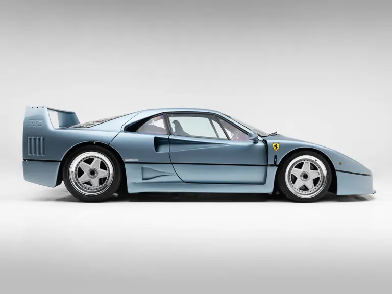 Este Blue Chip F40 deja claro que no todos los F40 brillan en Rosso Corsa 9 Motor16 1992 Ferrari F40 Blue Chip RM Sothebys 32 Motor16
