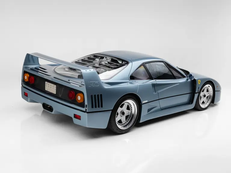 Este Blue Chip F40 deja claro que no todos los F40 brillan en Rosso Corsa 12 Motor16 1992 Ferrari F40 Blue Chip RM Sothebys 41 Motor16