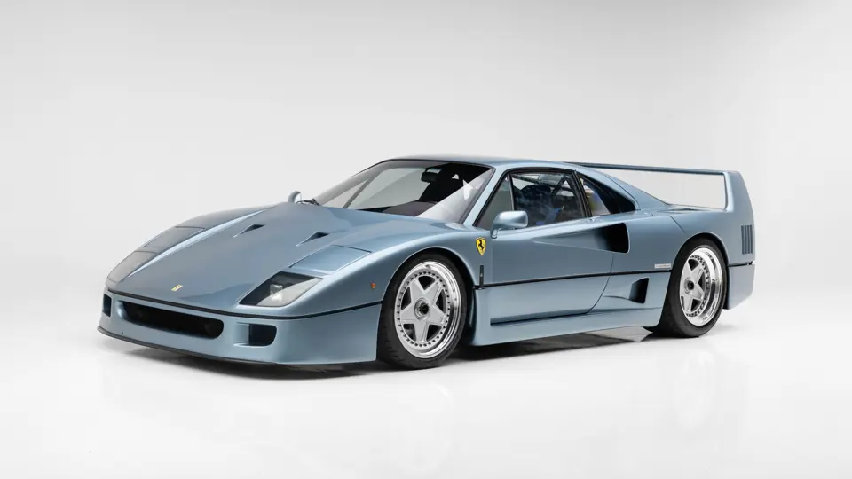 Este Blue Chip F40 deja claro que no todos los F40 brillan en Rosso Corsa 6 Motor16 1992 Ferrari F40 Blue Chip RM Sothebys 71 Motor16